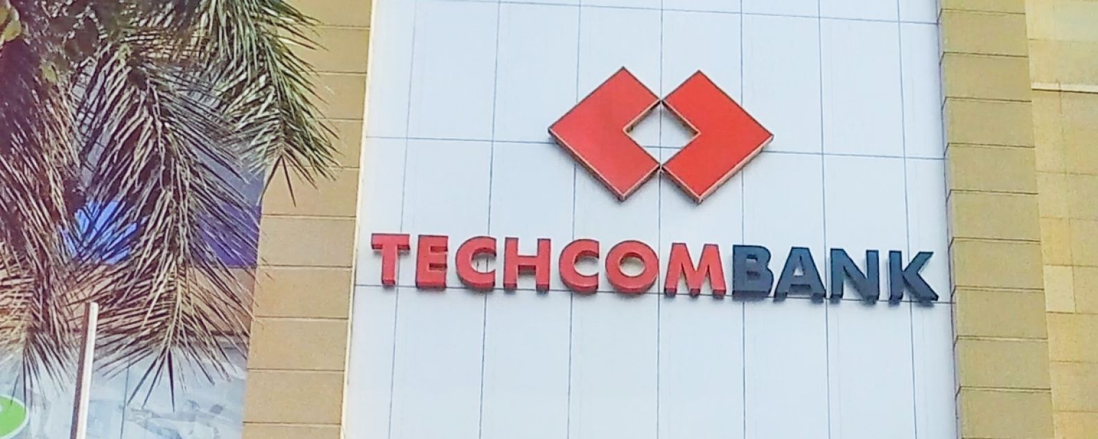 Extérieur du bâtiment de Techcombank